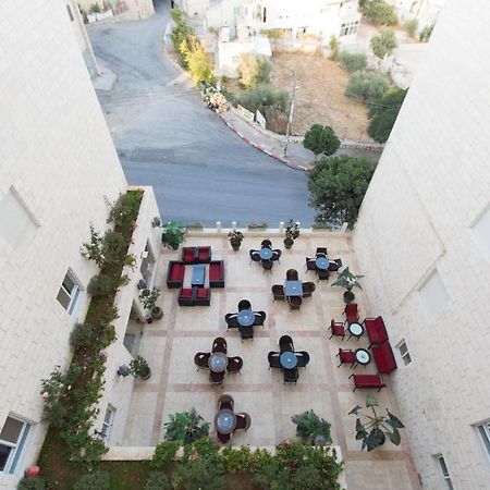 Angel Hotel Bethlehem Exterior photo