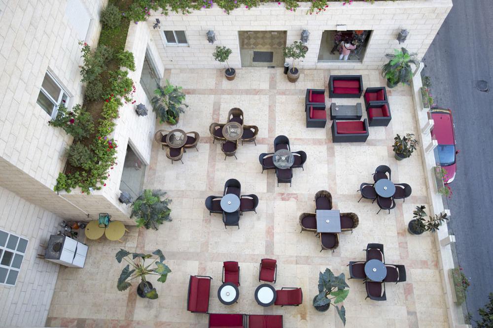 Angel Hotel Bethlehem Exterior photo